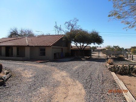 3rd image of 22415 W Meade Ln