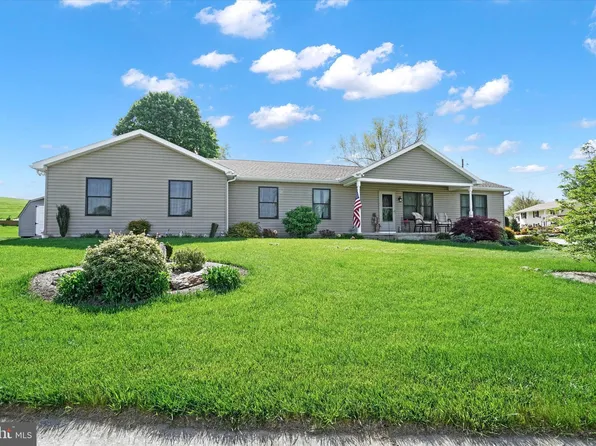 201 N George St, New Freedom, PA 17349