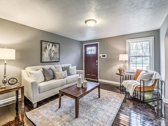 2nd image of 3404 Eminence Blvd