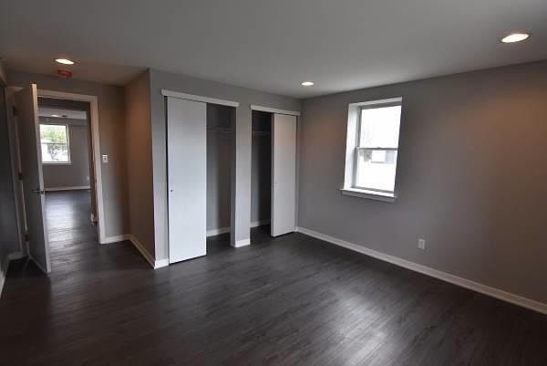 1st image of 1924 Geary St #B