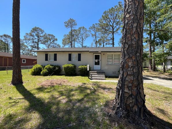 1328 Wesley Ln
