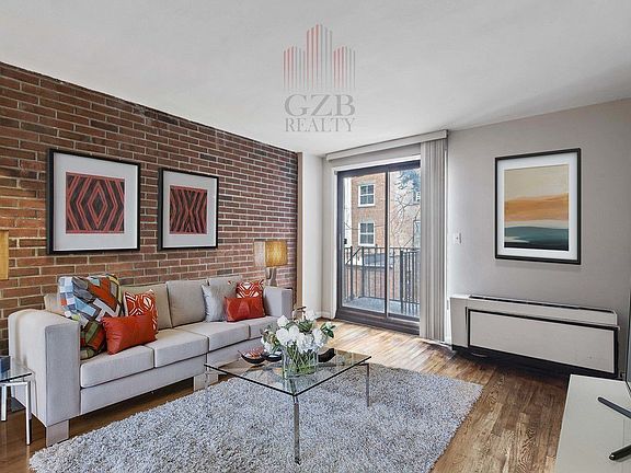 2nd image of 153 E 88th St #5D
