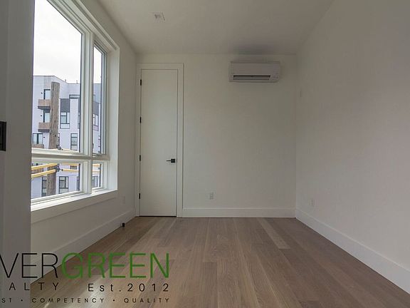 5th image of 541 Kingston Ave #3J