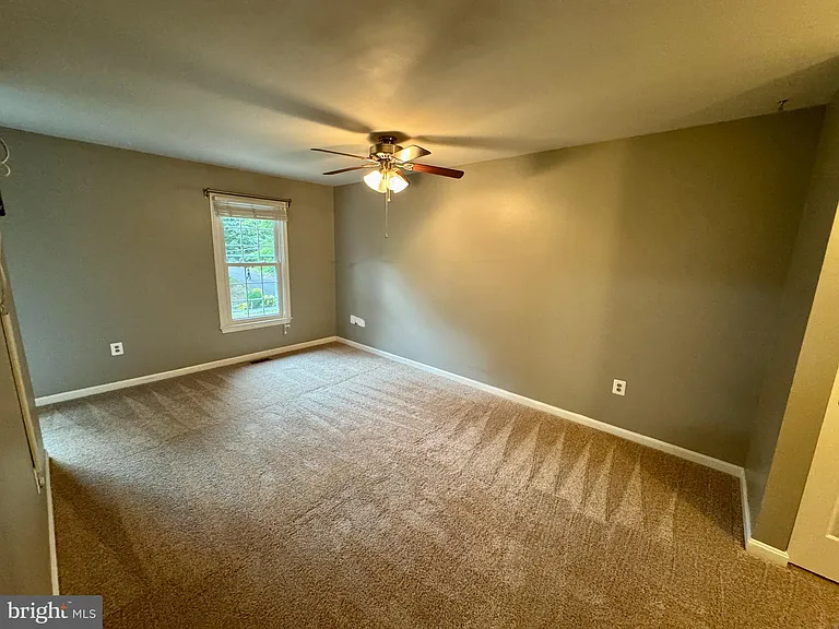 1017 Spain Dr — Photo 21