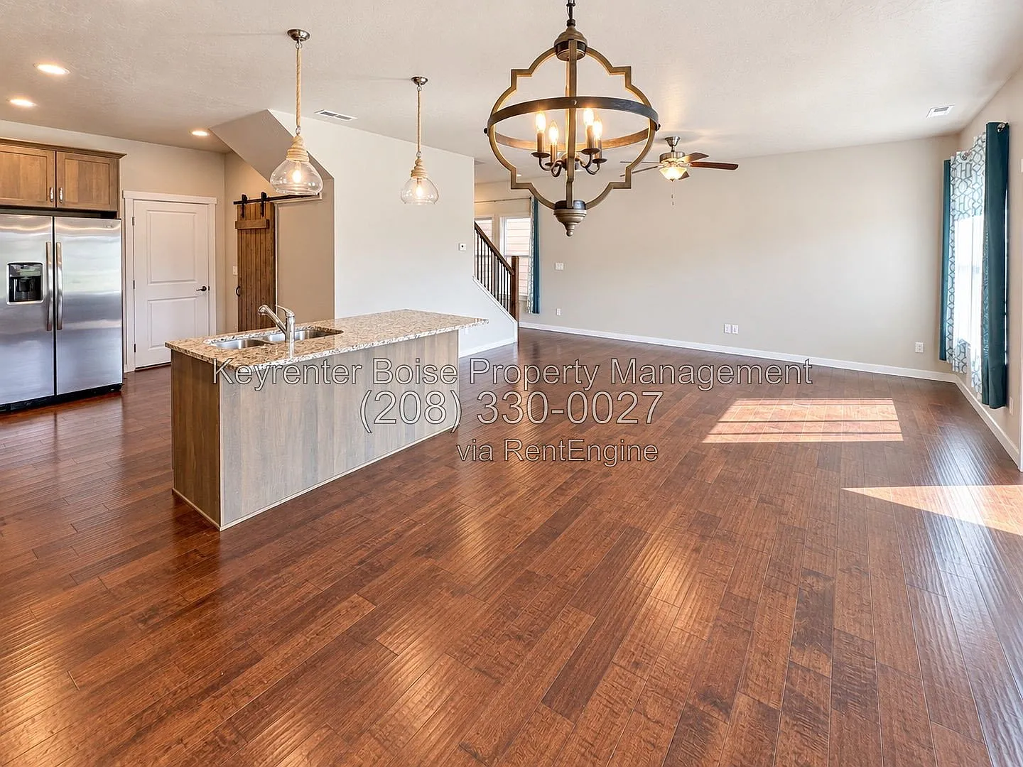 3 bed, 2.5 bath, 1627 sqft, $2,250 — Photo 3