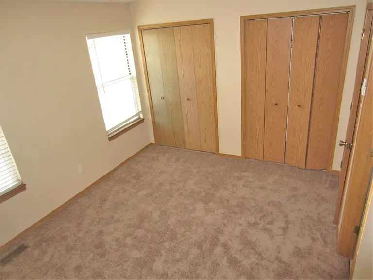 2528 Blazek Loop — Photo 8