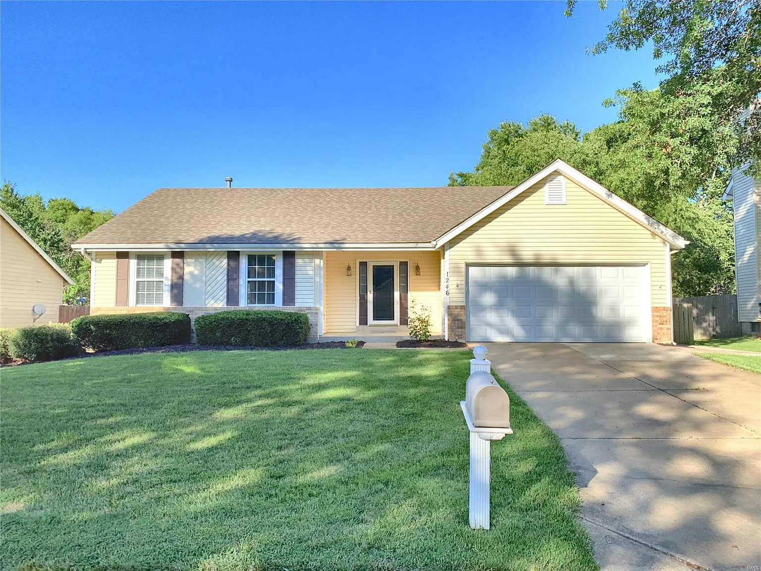 1246 Running Waters Dr photo 1