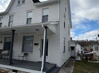 134 N Walnut St, Bath, PA 18014