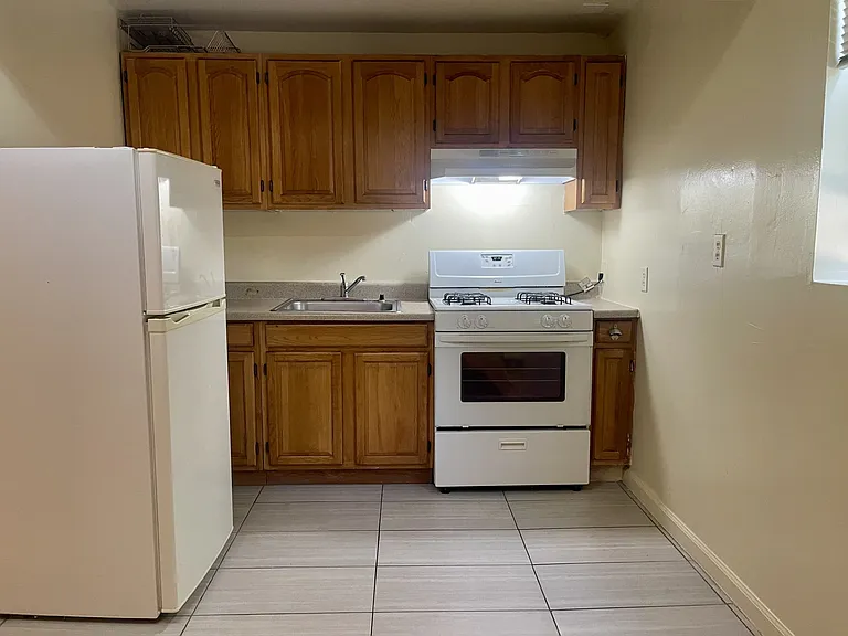 16845 Robey Dr — Photo 1
