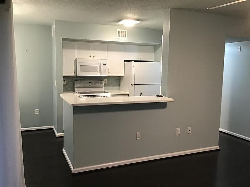 1st image of 236 Village Blvd APT 1110