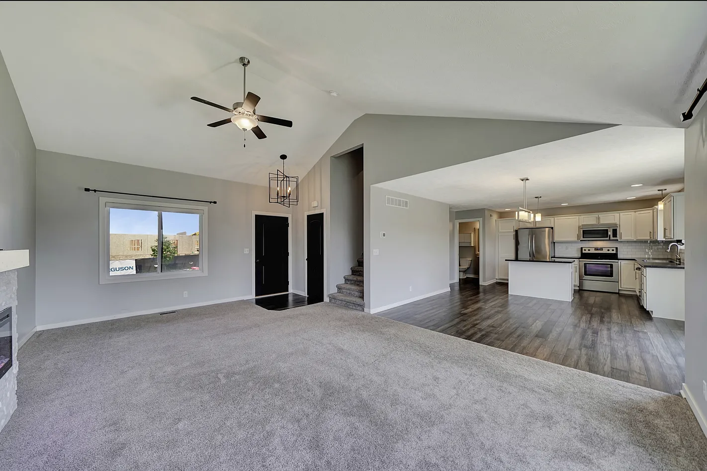 4 bed, 3.5 bath, 2186 sqft, $3,200 — Photo 2