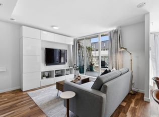 328 E 11th Ave #312, Vancouver, BC