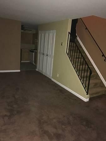 2nd image of 120 Fingerboard Rd #2BD