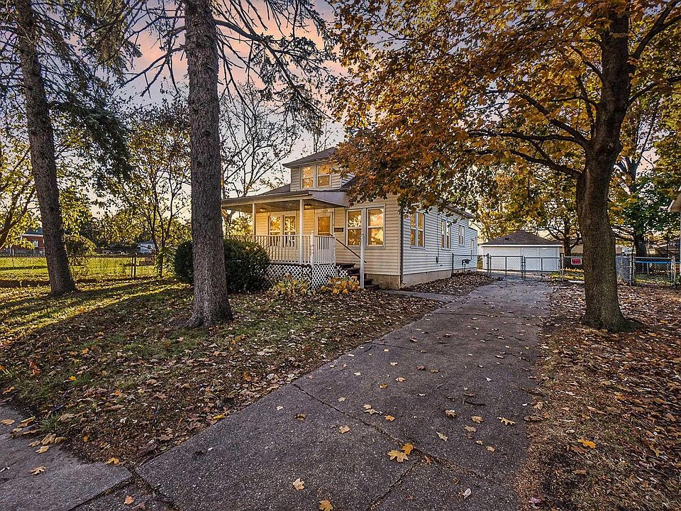 24529 Grove Ave, Eastpointe, MI 48021 Zillow