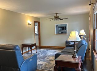 891 Parkway Dr SE, Smyrna, GA 30080