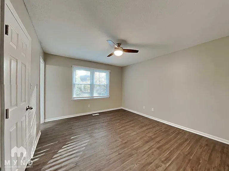 202 Indian Spring Dr — Photo 9