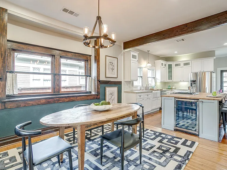 1405 S Henderson St — Photo 16