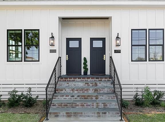 3rd image of 3650 Bauvais St