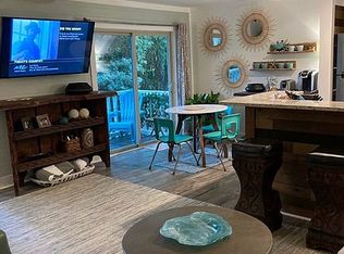 800 Mallery St APT 46, Saint Simons Island, GA 31522