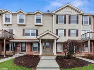 5604 Tinder Dr #3, Rolling Meadows, IL 60008