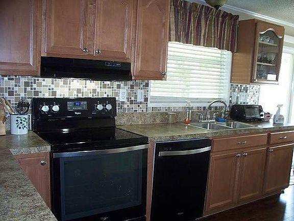 3rd image of 3108 Bay Springs Trl