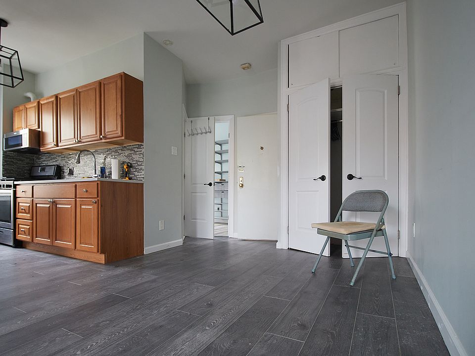 1st image of 32-42 44th St #3R