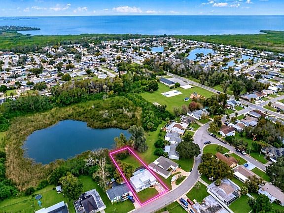 3rd image of 3349 OVERLAND DRIVE