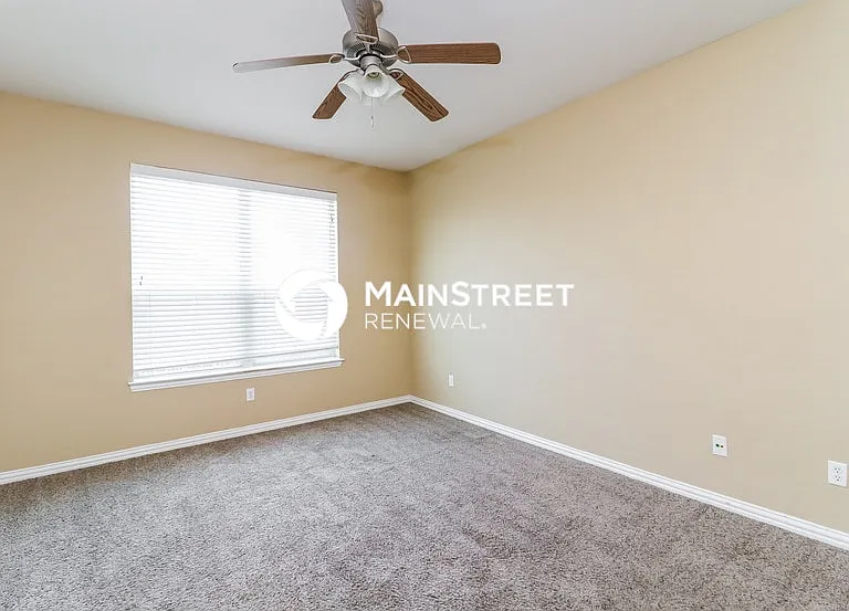 280 Edison Ln — Photo 7
