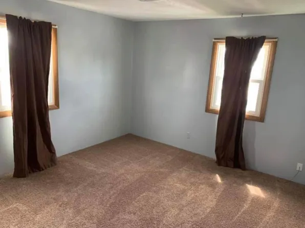 1275 17th St #4, Gering, NE 69341