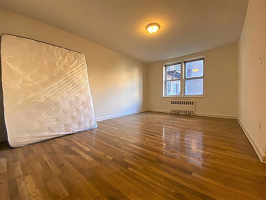 3rd image of 85-15 139th St #2F