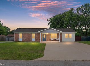 609 Edwards Dr, Fredericksburg, VA 22405