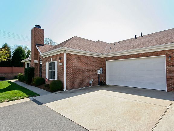 2-Car Attached Side-Load Garage