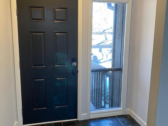 4th image of 146 Ingleoak Ln