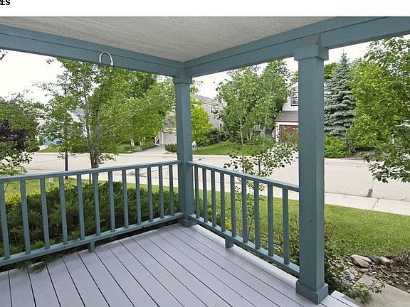 New paint front porch