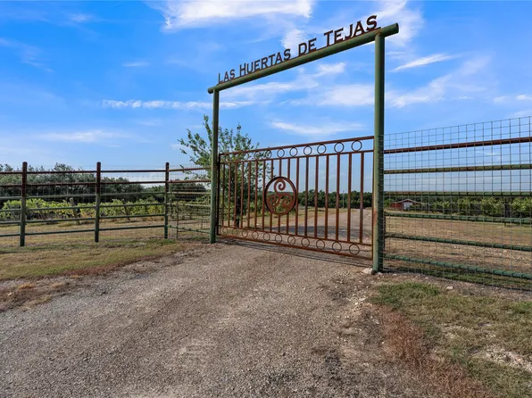 25270 E State Highway 6, Hico, TX 76457