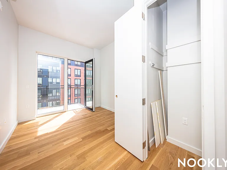 45-57 Davis St #515 — Photo 9