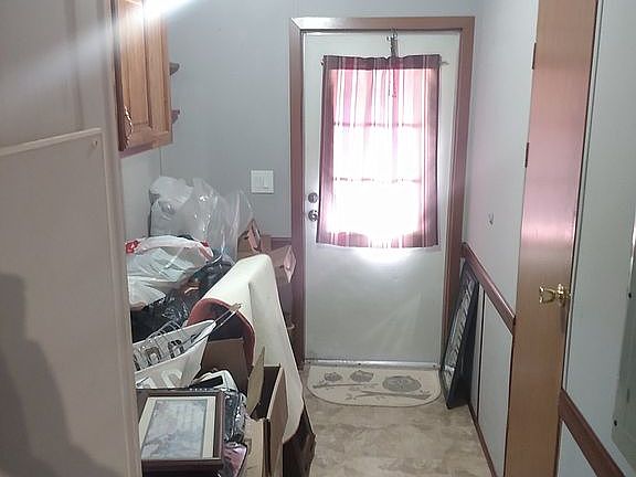 Laundry room to side deck