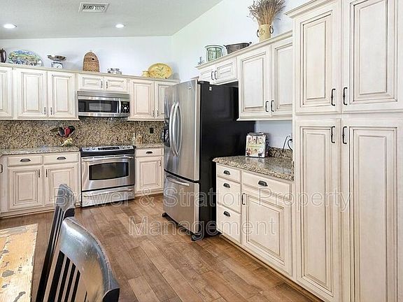 4th image of 10527 E Terra Dr