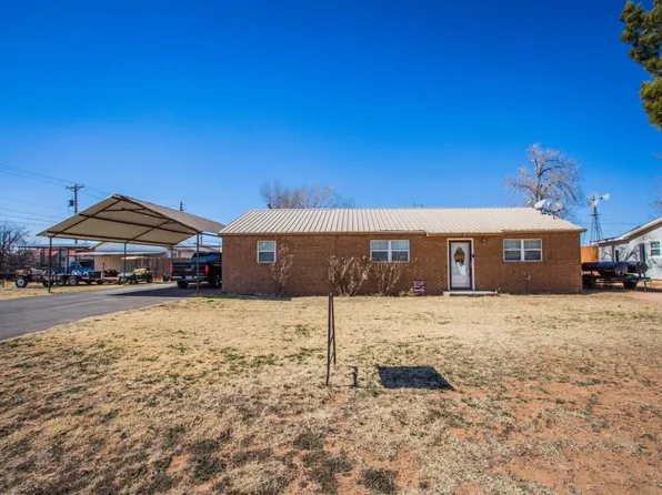 306 Terry Ave, Wellman, TX 79378