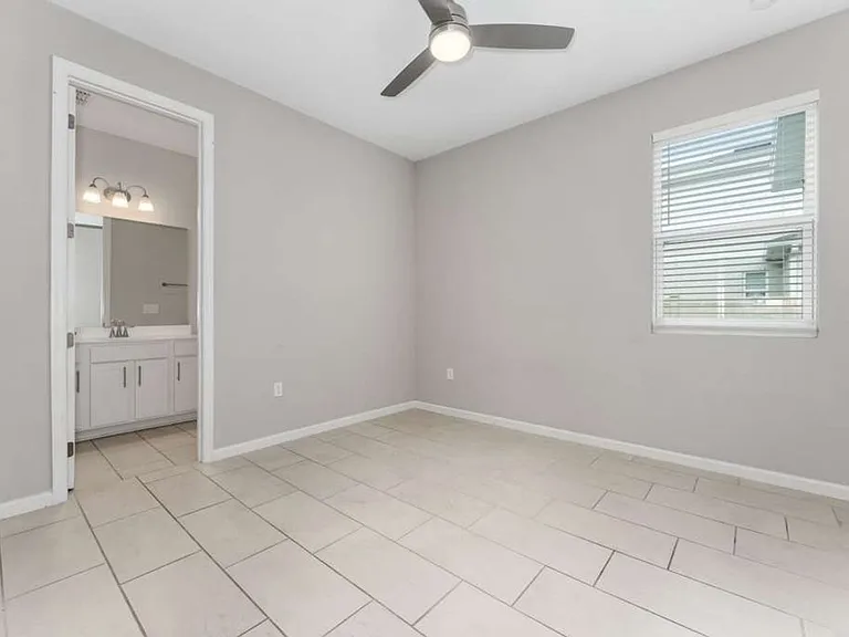 1434 Maddie Berry Ln — Photo 12