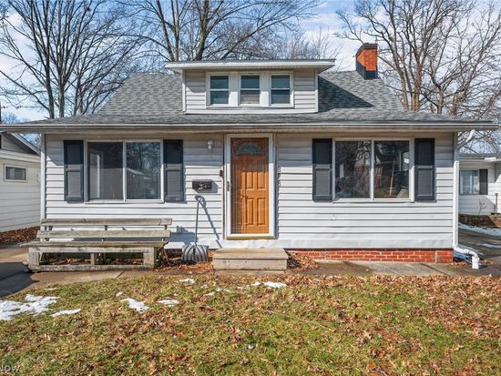 328 E 238th St, Euclid, OH 44123