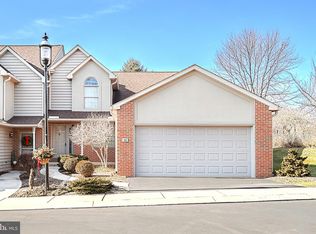 32 Cardiff Ct, Lititz, PA 17543