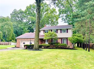 1526 Elaine Ct, Niles, OH