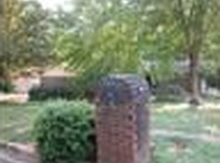 832 Rockingham Rd, Birmingham, AL 35235