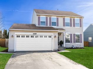 1449 Birch Ln, South Elgin, IL 60177