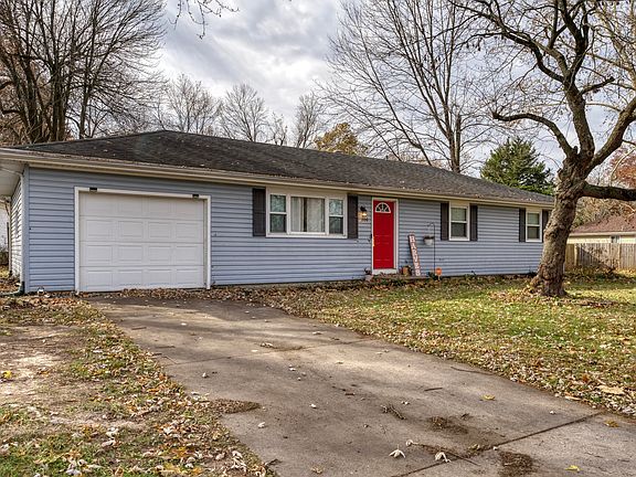 2nd image of 200 Aspen Drive