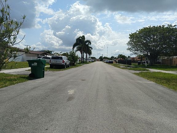 4th image of 2840 NW 212th Ter