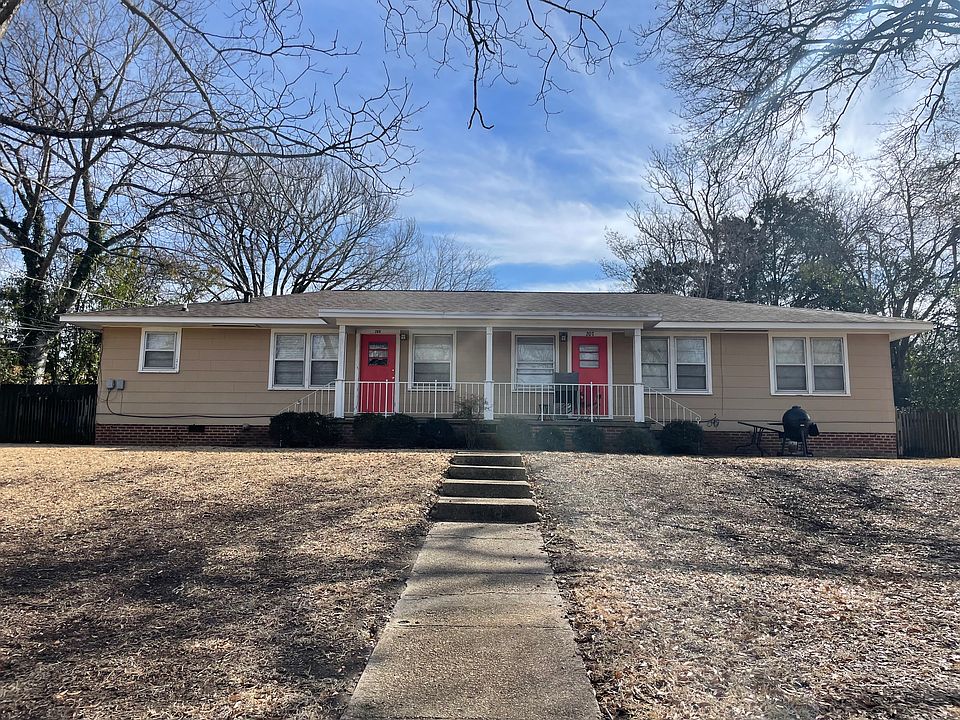1st image of 207 Hillside Dr