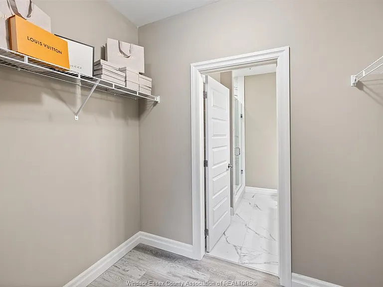 11870 Tecumseh Rd E #511 — Photo 5