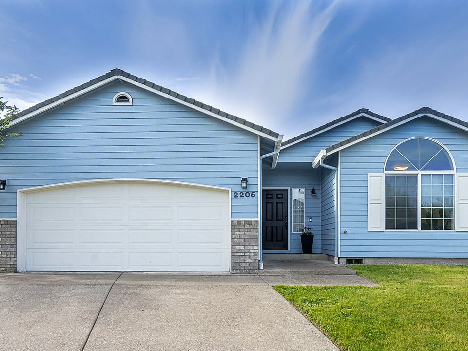 1st image of 2205 Parker Pl